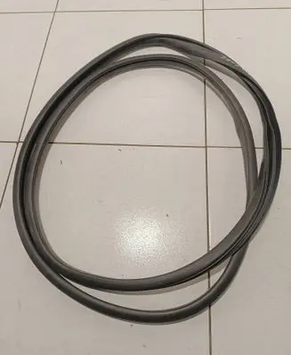 Mazda 3 III Front door rubber seal Nocode