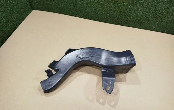 Volkswagen Crafter Air intake duct part 7C1819152
