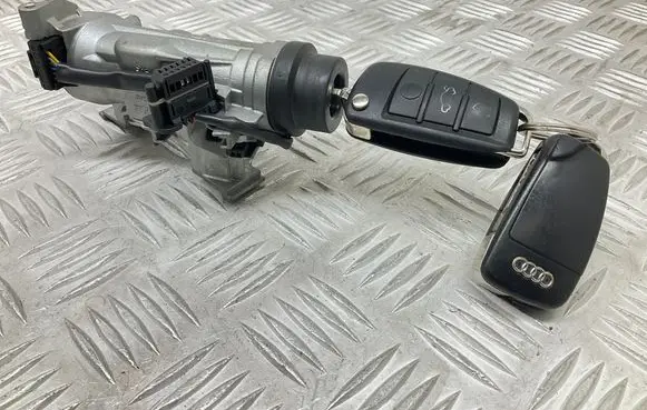 Audi TT TTS Mk2 Ignition lock 1K0905865 8P0837220D 1K0905851B