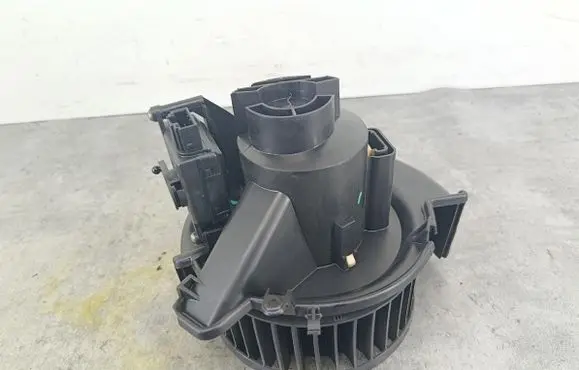 Opel Astra G Heater fan/blower 9000348