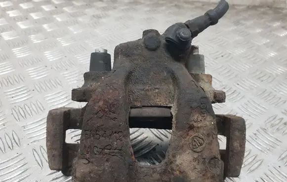 Fiat Punto (188) Front brake caliper
