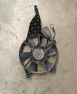 Nissan Navara D40 Electric radiator cooling fan 92120EB400