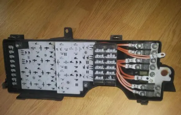 Volvo S80 Fuse box set 9441607 9441606