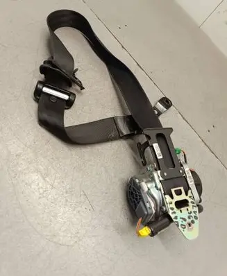 Volvo S60 Front seatbelt 616155800 BAMPT1765 012R0000