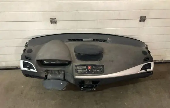 Renault Megane III Dashboard