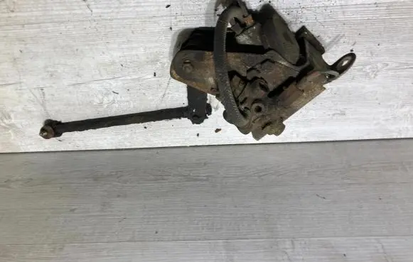 Bentley Mulsanne Rear air suspension level height sensor 