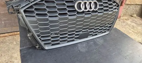 Audi A3 8Y Front grill