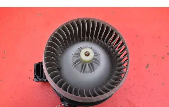 Suzuki Swift II Heater fan/blower