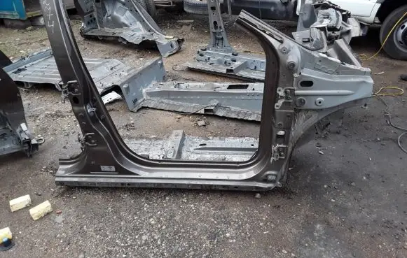 Dacia Duster II Front quarter panel 760300410R