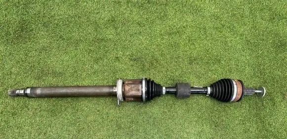 Volvo XC60 Front driveshaft P32339252