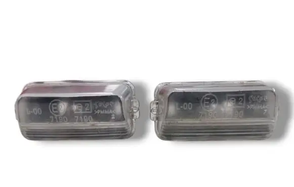 Peugeot 407 Number plate light 6340A3