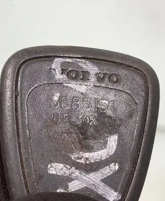 Volvo XC70 Ignition key/card 8685151