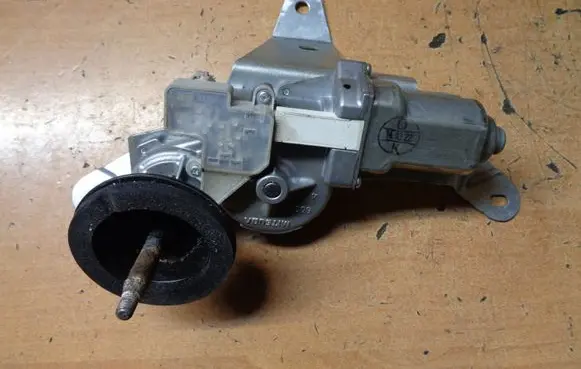 Nissan Note (E12) Rear window wiper motor