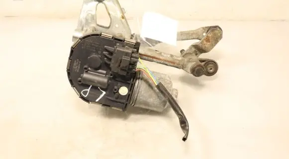 Peugeot 5008 Wiper motor 1397220576