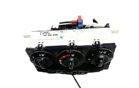 Mercedes-Benz A W168 Climate control unit 1688300485