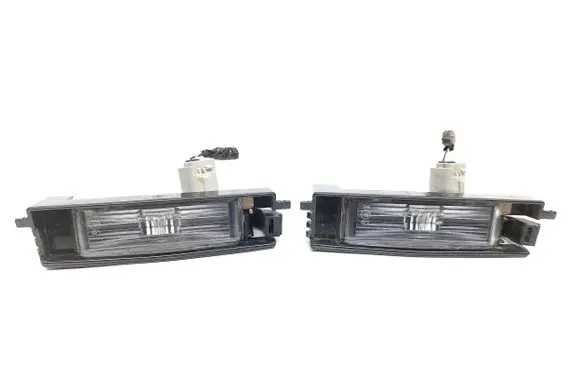 Toyota Aygo X Number plate light
