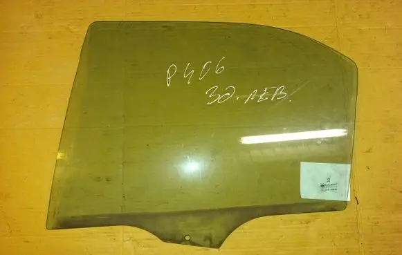 Peugeot 406 Rear door window glass