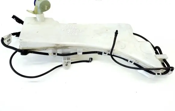 Peugeot 5008 II Windshield washer fluid reservoir/tank 9826400780 9810819180