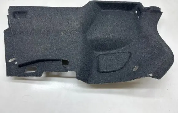 Volvo XC40 Trunk/boot lower side trim panel 31440891