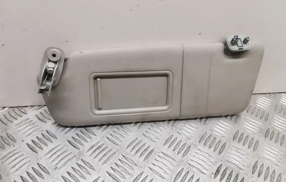 Audi A4 S4 B7 8E 8H Sun visor 8E0857551