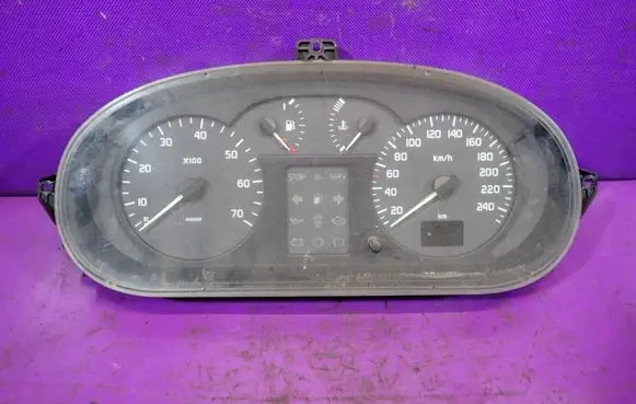 Renault Scenic I Speedometer (instrument cluster) 
