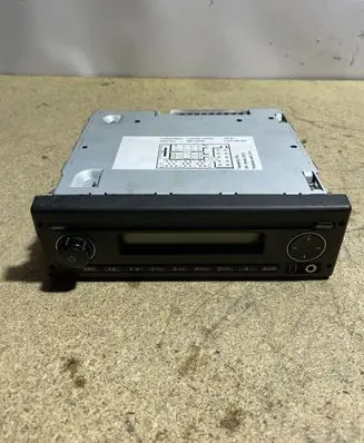 Iveco Daily 6th gen Radio/CD/DVD/GPS head unit 7620000096
