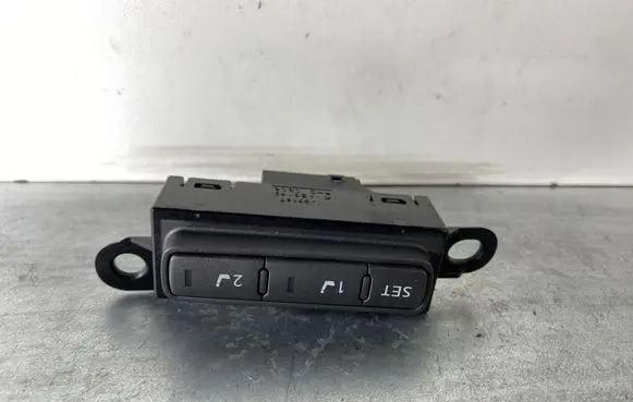 Infiniti Q50 Seat memory switch PA66GF30