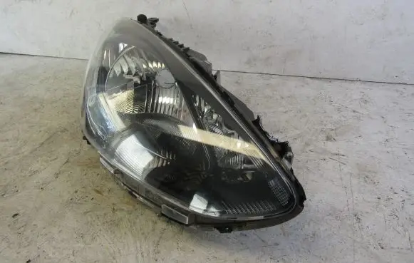 Mazda 2 Headlight/headlamp DG8051030