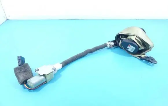 Audi A8 S8 D3 4E Front seatbelt 601782700 IMPRK1037943