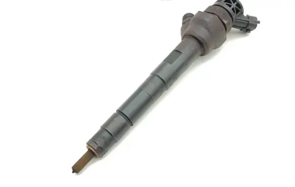 Land Rover Discovery Sport Fuel injector 0445110156 G4D39K546AA