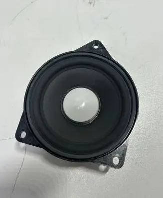 BMW 4 F36 Gran coupe Panel speaker 9368383