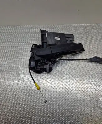 Ford Fiesta Rear door lock 8A6AA26413AF 40734133138101