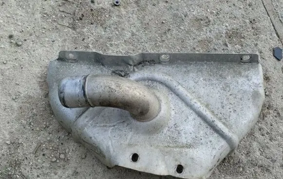 Volvo V70 Exhaust heat shield 30713252