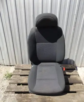 Chevrolet Aveo Front passenger seat 