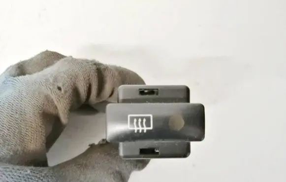 Citroen Xsara Windscreen/window heater switch