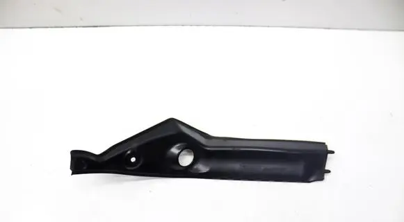 BMW iX3 G08 Rear/tail light trim molding 22677510