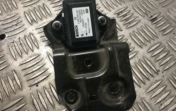 Toyota Corolla Verso AR10 ESP acceleration yaw rate sensor