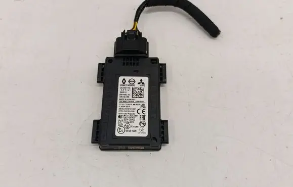 Renault Arkana Blind spot module 284E74000R
