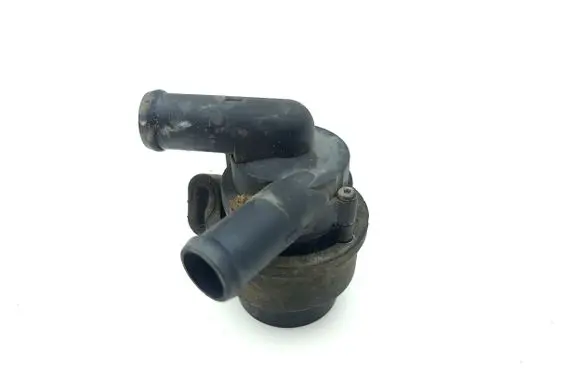 Volvo S60 Electric auxiliary coolant/water pump 31332380
