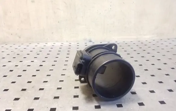 Nissan Juke I F15 Mass air flow meter 5WK97021 8200702517