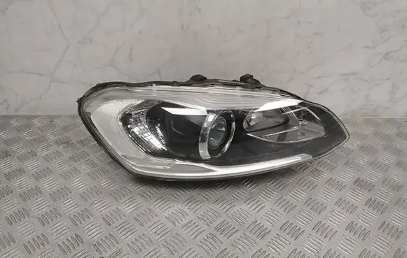 Volvo XC60 Headlight/headlamp 31420258