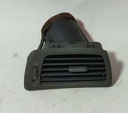 Volvo V70 Dashboard side air vent grill/cover trim 3409375