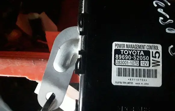 Toyota Verso-S Other control units/modules 8969052050 28300152050