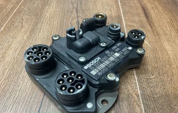 Mercedes-Benz S W140 Combustion control unit/module 0135457032 0227400820