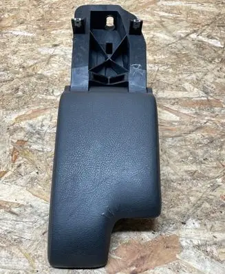 BMW 3 E46 Armrest 8213678 51168213678