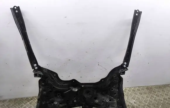 Toyota C-HR II Front subframe 46260528