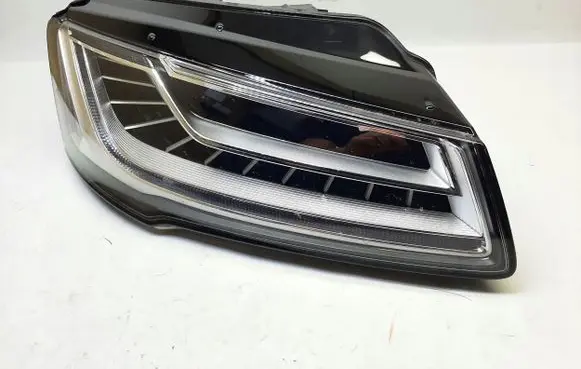 Audi A8 S8 D4 4H Headlight/headlamp 4H0941784A