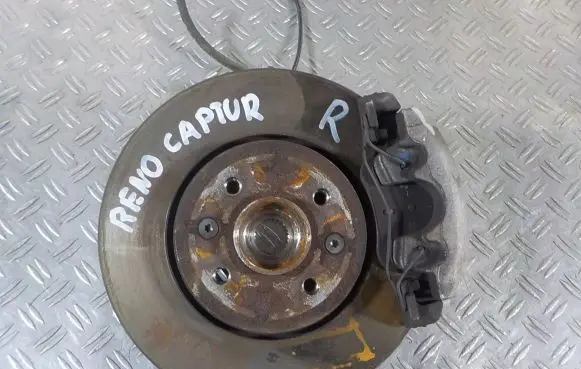 Renault Captur Front wheel hub spindle knuckle