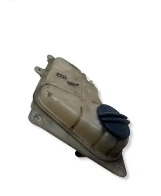 Volkswagen PASSAT B5.5 Coolant expansion tank/reservoir 8D0121403L