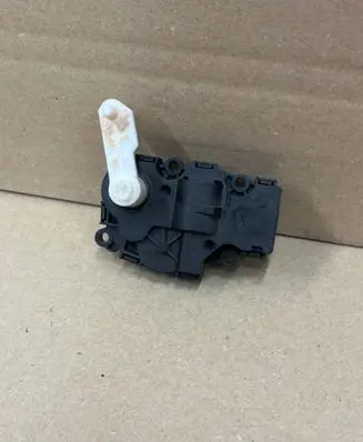 Jaguar I-Pace Air flap motor/actuator 410478280 EGP0022 412650920
